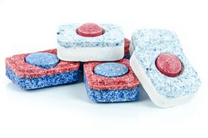 Dishwasher detergent tablets